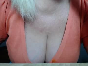 Kamaliasim fingering show