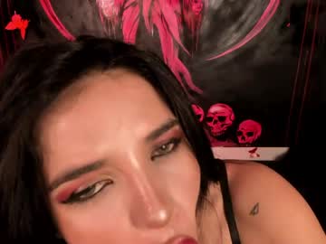 Kylie_foxx1 toy fun show