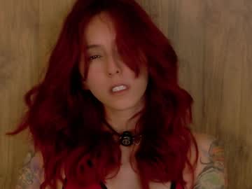 Casandra_busting pussy play