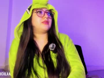 Larissa01_ fingering camshow