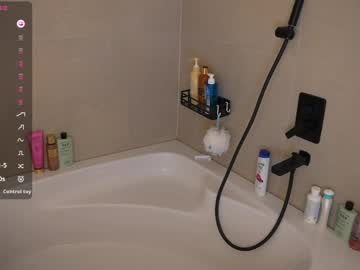 Vasillisa pussy play camshow