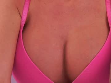 Therealfallingangel lesbian