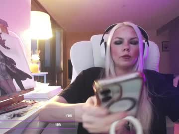 Tinykylie crazyticket