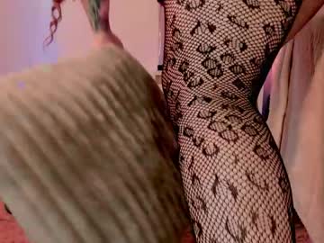 _alissonrose with friend - 2023 August 09