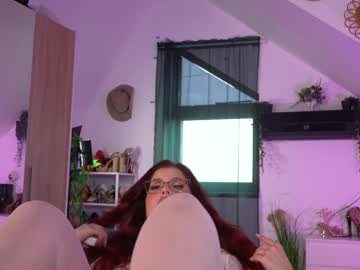 Artofboobs ass play camshow