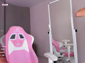 Virrginchloee pussy camshow