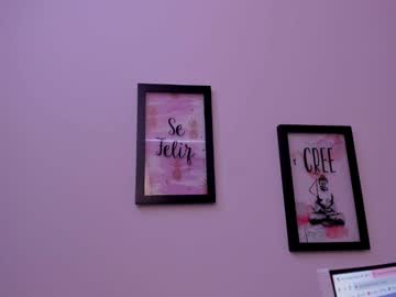 D___darling toy fun camshow