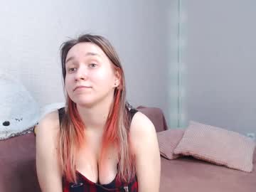 Lovely_hayley toy fun