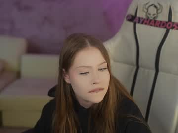 Anabel054 doggy and facial show