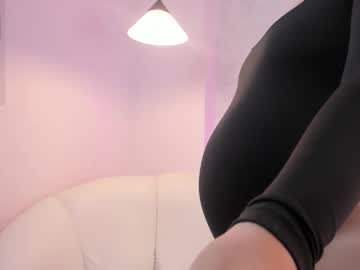 Saraa_cute1 self squirt