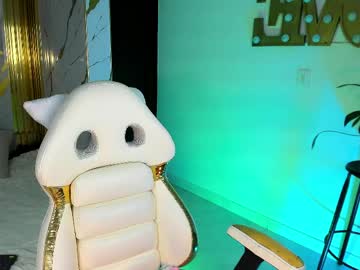 Sexyy_kitty18 pussy play camshow