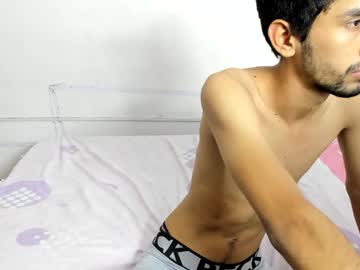 Daddy_lil_bitch doggy and facial