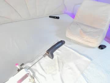 Amykord with friend show