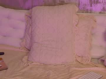 Crissy_love self squirt - 02/18/2023