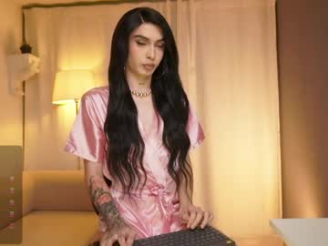 Milansantana24 camshow