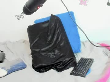 Isabella_sweett_ pussy play