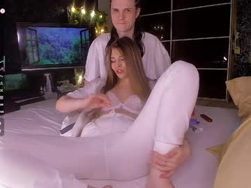 Queenafina toy fun show