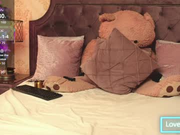 Janedevines tits and ass