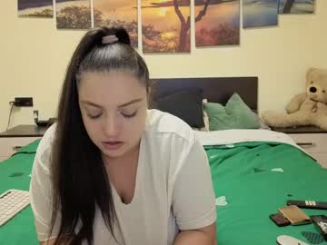 Adellineee pvt camshow - 29 March 2023