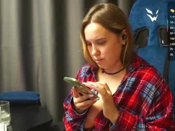 Sandra_sww ass play - 08 October 2024