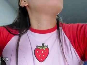 Littleabbie pussy play show - 08.16.2022