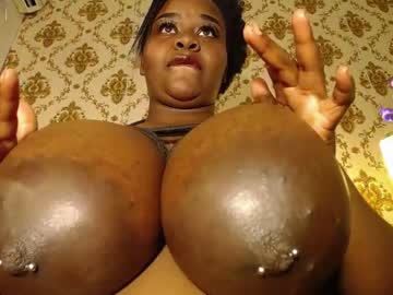 Nahybig_boobs ticket camshow