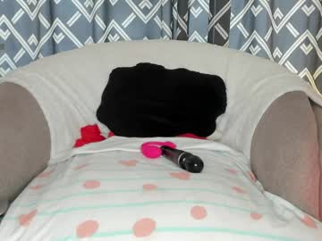 Alyjonesoficiall_ tits - 03.27.2024