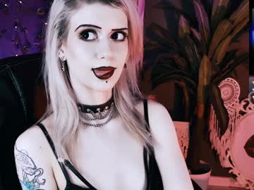 Noah_elmer with friend show