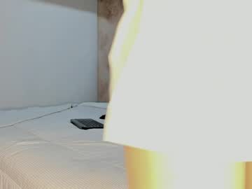 Stefi_alizon ass play show