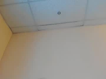 Cuckqueenxxl solo masturbation - 11.04.2024