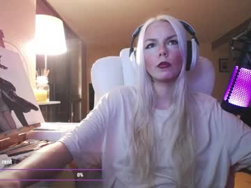 Tinykylie masturbation camshow - 21-10-2023