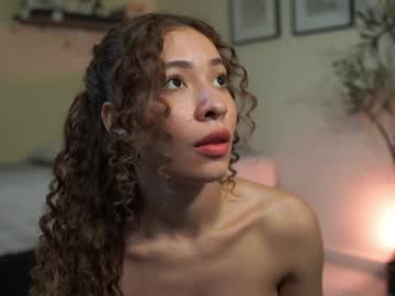Isa_____ solo masturbation