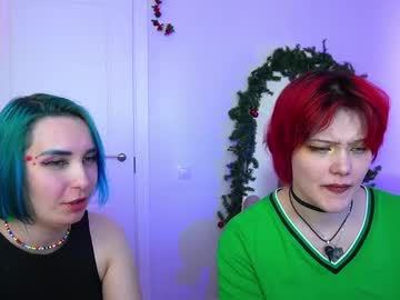 Fox_and_dog toy fun camshow