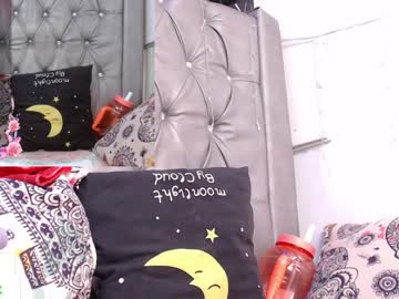 Lila_gummy_ ticket show