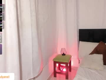 Maria_julyana dildo show - 2023-02-17