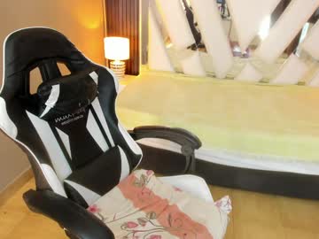 Linda4petite private camshow - 14/06/2023