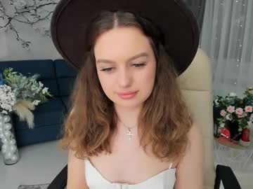 Miraclecurly lesbian