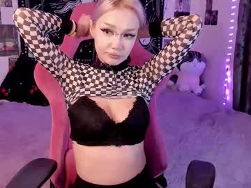 Broodmommyy3 self squirt