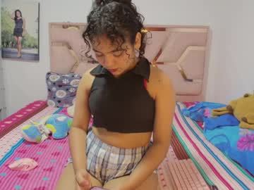Winnifer_gonzalez ass play show