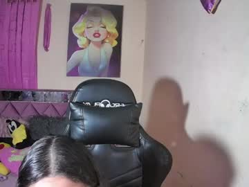 Melany_isabella reverse cowgirl camshow