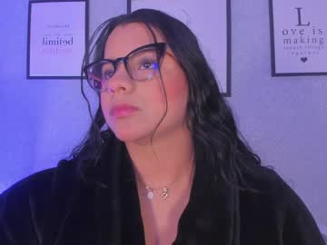Natasha_harpper self squirt