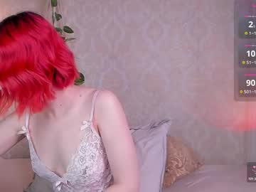 Lornadyer dildo show