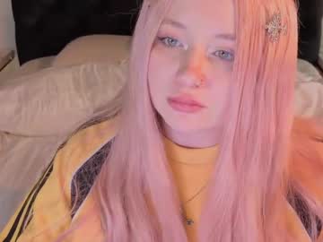 Carolina_winter tits and ass camshow - 2022.11.15