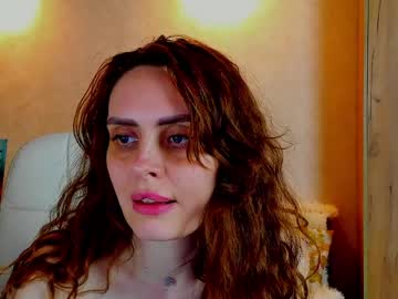 Gloria_wood squirt camshow