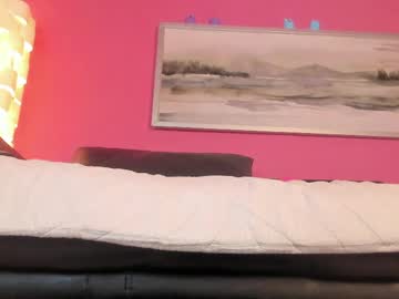 Tiffanysuarez_ pussy play - 2023-05-10