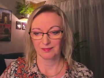 Xvanessalove solo masturbation