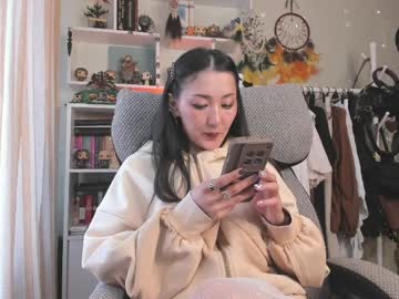 Kellyasian dildo show