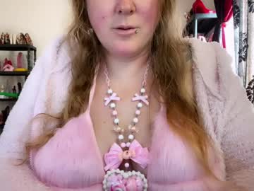 Kissica tits and ass