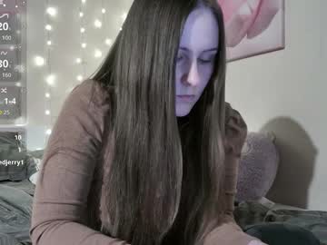 Emma_just with friend show - 31.05.2023