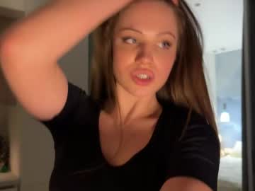 Kiramystery squirt show